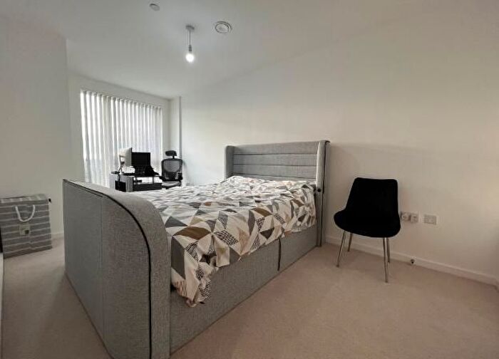 2 Bedroom Flat To Rent In Atlantis Ave, London, E16