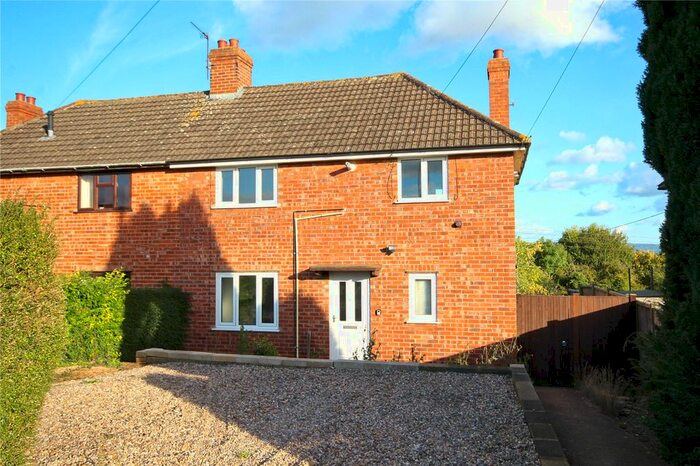 3 Bedroom Semi-Detached House For Sale In Severn Way, Apperley, Gloucester GL19