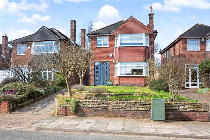 3 Bedroom Detached House For Sale In Seven Oaks Crescent, Bramcote, Nottingham, NG9