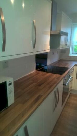 3 Bedroom Flat To Rent In Riverview Place, Glasgow, G5