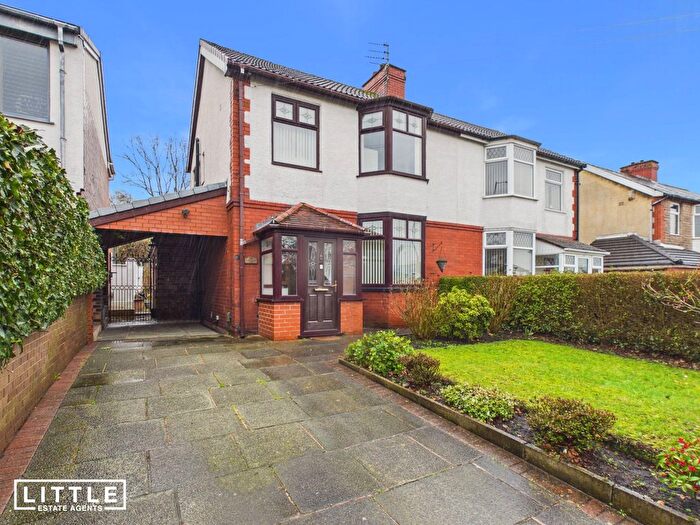 3 Bedroom Semi-Detached House For Sale In Green Leach Lane, St. Helens, WA11