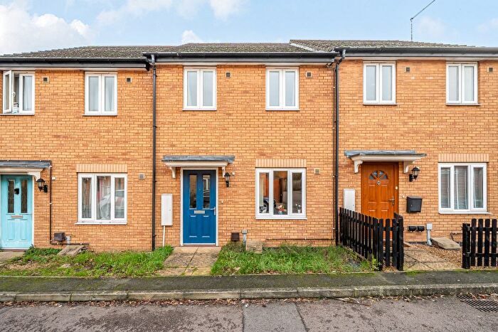 2 Bedroom Terraced House For Sale In Brickenden Road, Peterborough, PE4