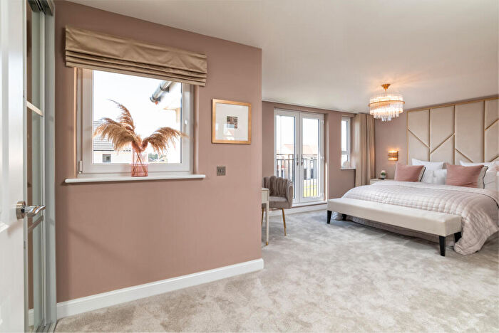 4 Bedroom Detached House For Sale In Morris Drive, Holytown, Motherwell, South Lanarkshire, ML1