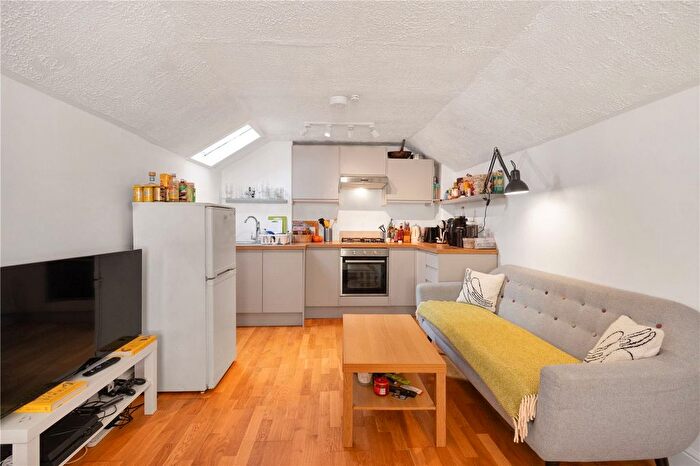 2 Bedroom Flat For Sale In East Dulwich Road, East Dulwich, London, SE22