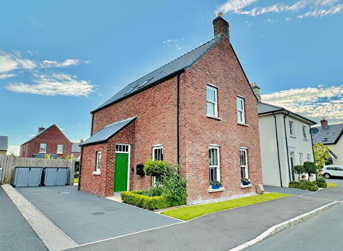 4 Bedroom Detached House For Sale In Temple Hall, Templepatrick, BT39