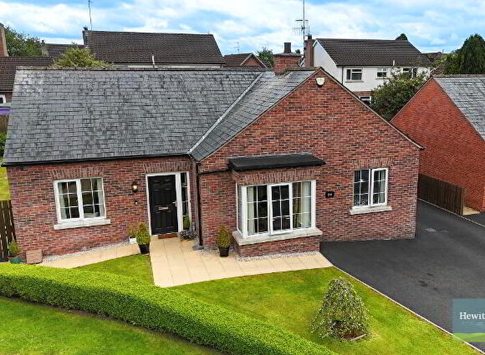 3 Bedroom Detached Bungalows For Sale In College Manor, Portadown, BT63