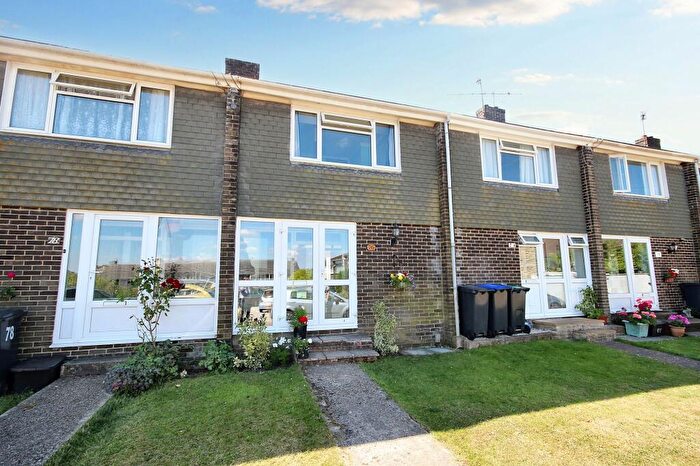 3 Bedroom Terraced House For Sale In Hollows Close, Salisbury, SP2