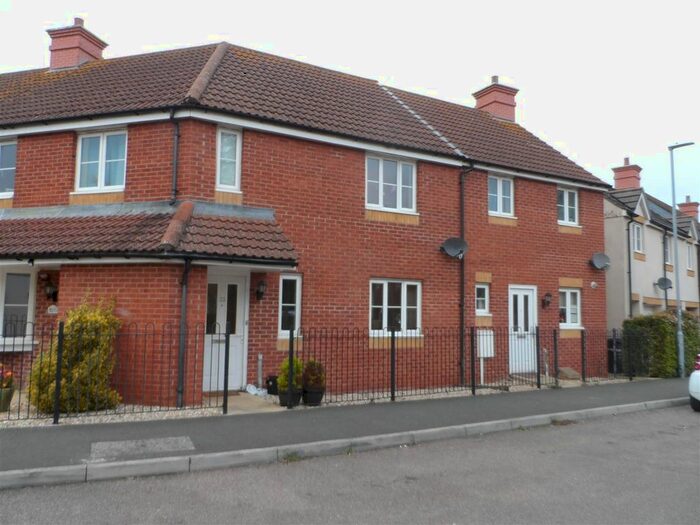2 Bedroom Maisonette To Rent In Wyatt Way, Chard, TA20