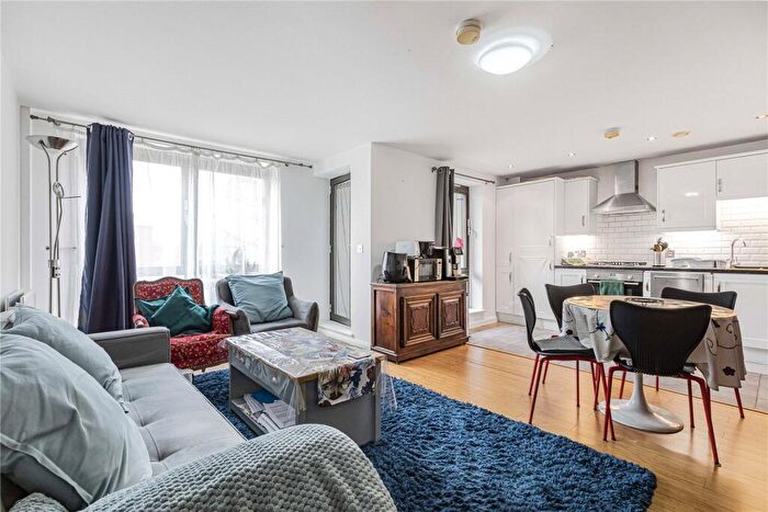 2 Bedroom Apartment To Rent In Crediton Road, London, E16