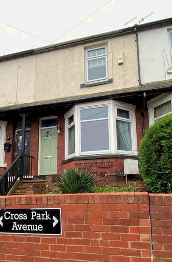 2 Bedroom Terraced House To Rent In Cross Park Avenue, Castleford, WF10