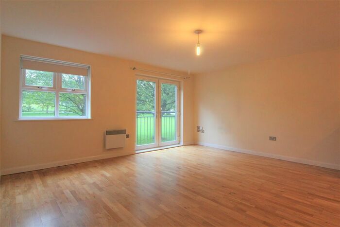 2 Bedroom Flat To Rent In Free School Lane, Halifax HX1