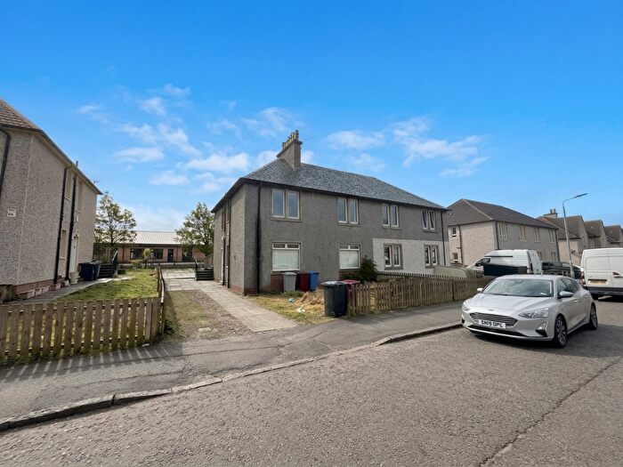 2 Bedroom Flat To Rent In Murray Terrace, Carnwath, Lanark, ML11