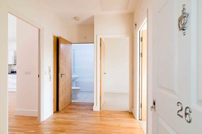 2 Bedroom Apartment To Rent In Marchant House, Southgate, BA1