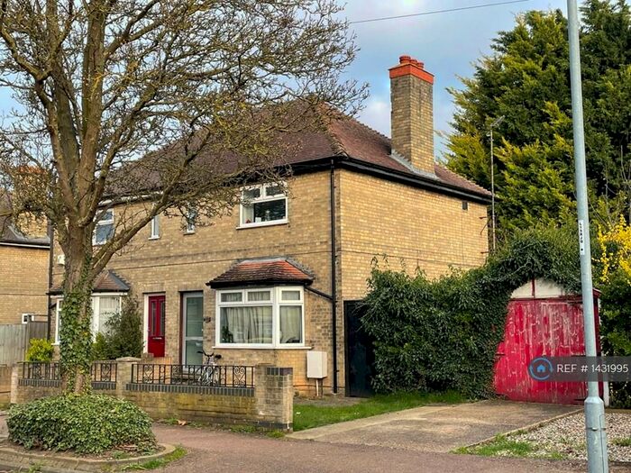 4 Bedroom Terraced House To Rent In Thoday Street, Cambridge, CB1