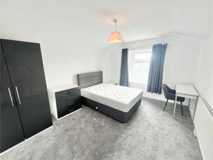 2 Bedroom Flat To Rent In Uplands Crescent, Uplands, Swansea, SA2