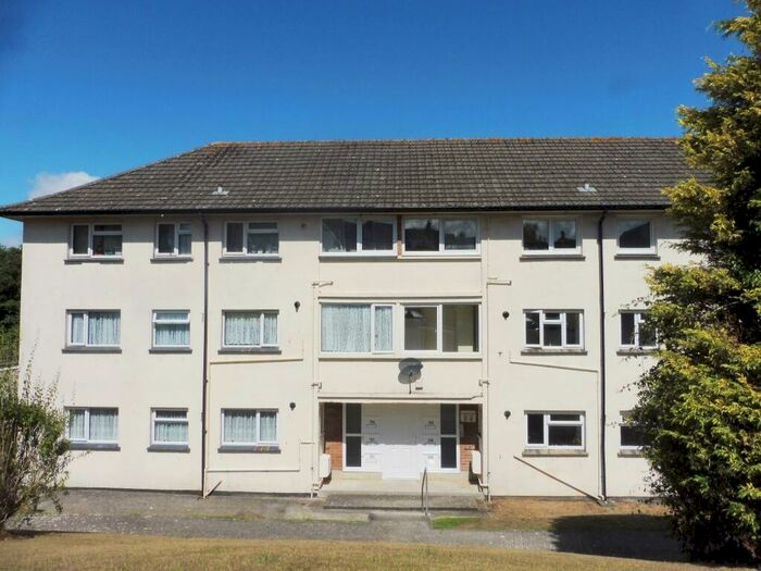 2 Bedroom Flat To Rent In Fegen Road, Plymouth, PL5