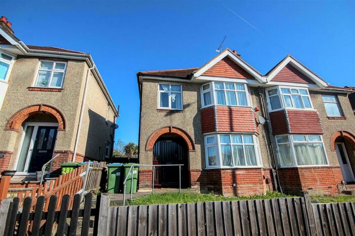 3 Bedroom Semi-Detached House To Rent In Burgess Road, Southampton, SO16