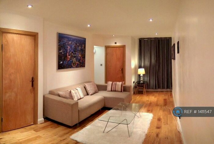 4 Bedroom Terraced House To Rent In Parfett Street, London, E1