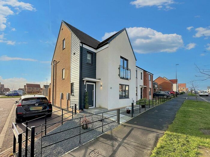 4 Bedroom Detached House To Rent In Oxen Drive, Wallsend, Tyne And Wear, NE28