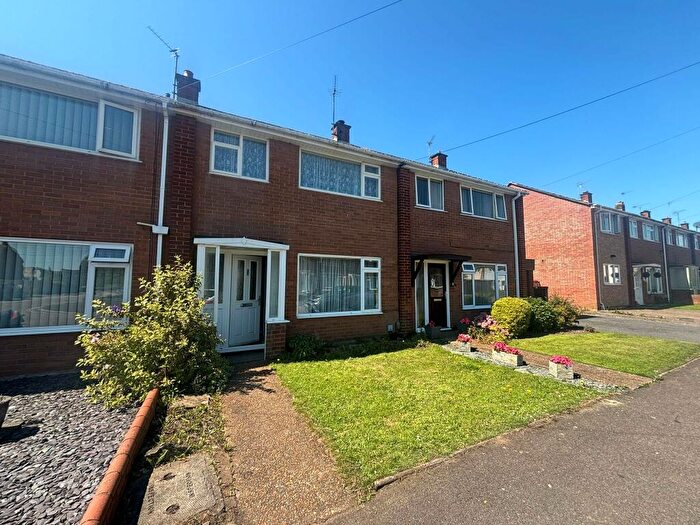 3 Bedroom House To Rent In Hatherleigh Road, Alphington, EX2