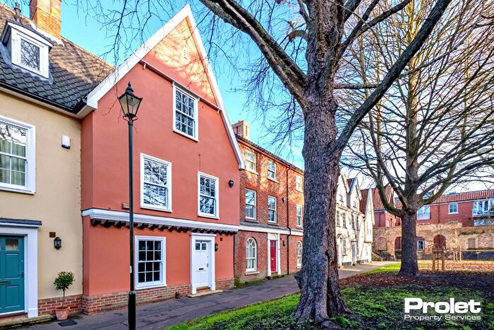 4 Bedroom Terraced House To Rent In St Miles Alley, NR3