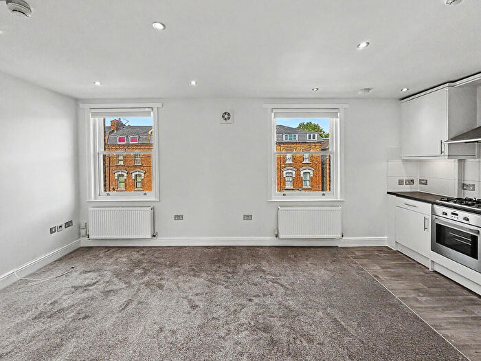 1 Bedroom Flat To Rent In Fortess Road, (), Tufnell Park, NW5