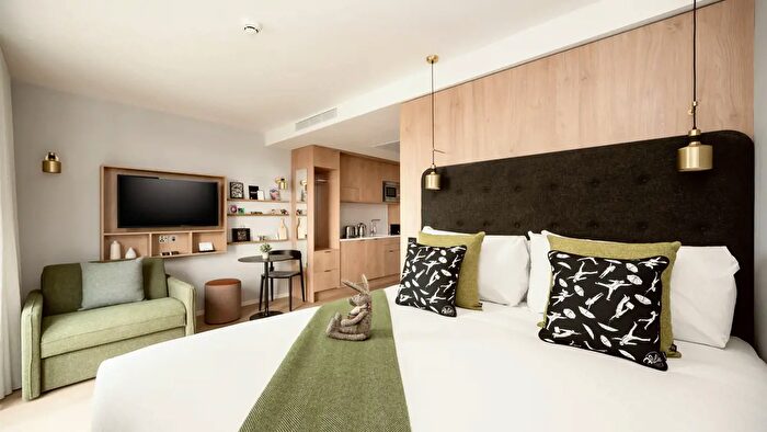 1 Bedroom Studio To Rent In Dickinson Street, Manchester, M1