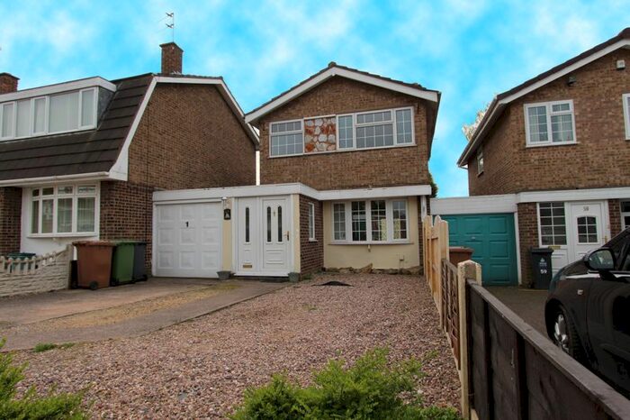 3 Bedroom Detached House To Rent In Darvel Road, Willenhall, WV12