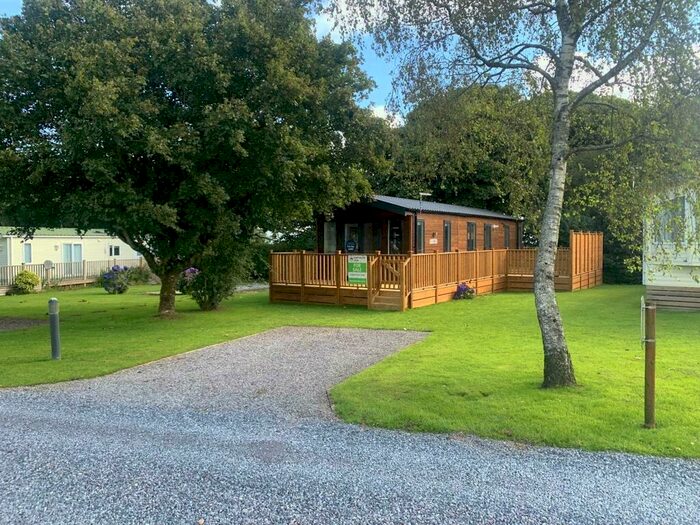 2 Bedroom Park Home For Sale In Whiddon Down, Okehampton, EX20