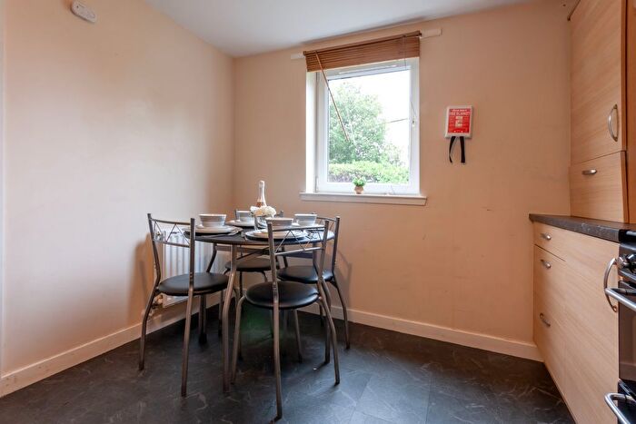 2 Bedroom Flat For Sale In Dee Village, Millburn Street, The City Centre, Aberdeen, AB11