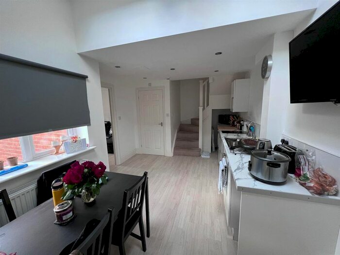 2 Bedroom Cottage To Rent In Ashwood, Leazes Lane, Gilesgate, Durham, DH1