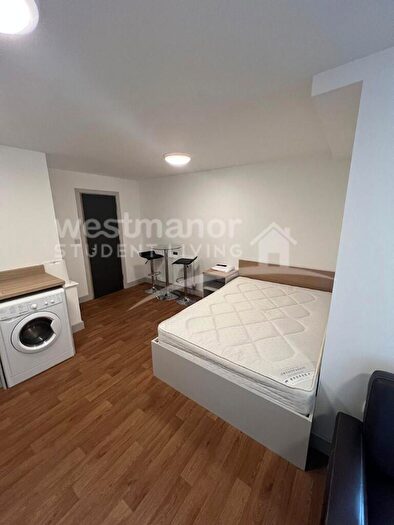 Studio To Rent In Grange Lane, Leicester, Leicestershire, LE2