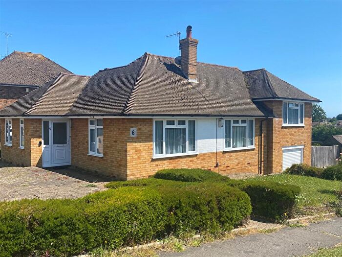 3 Bedroom Detached Bungalow For Sale In Blackfields Avenue, Bexhill On Sea, TN39