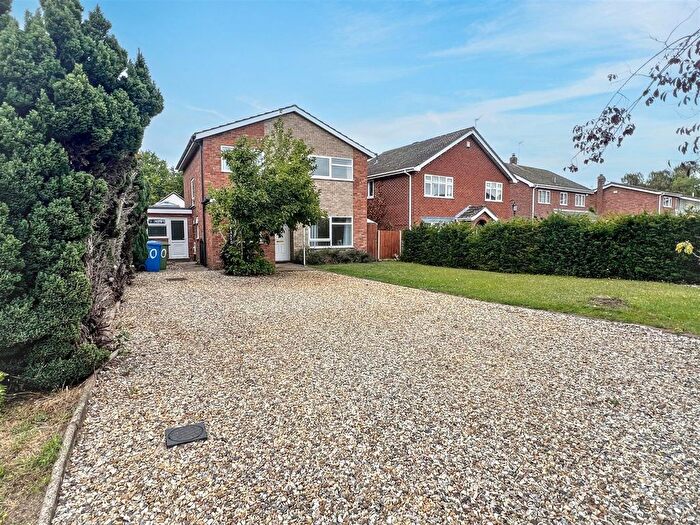 4 Bedroom Detached House To Rent In Primula Drive, Norwich, NR4