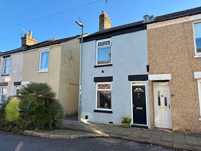 2 Bedroom End Terrace House For Sale In Leonard Road, Gosport, PO12