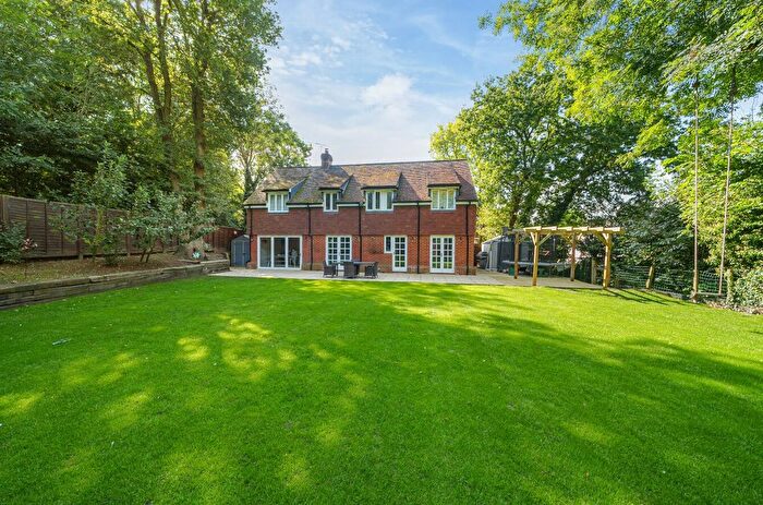 5 Bedroom Country House For Sale In Watery Lane, Church Crookham, Fleet, Hampshire, GU52