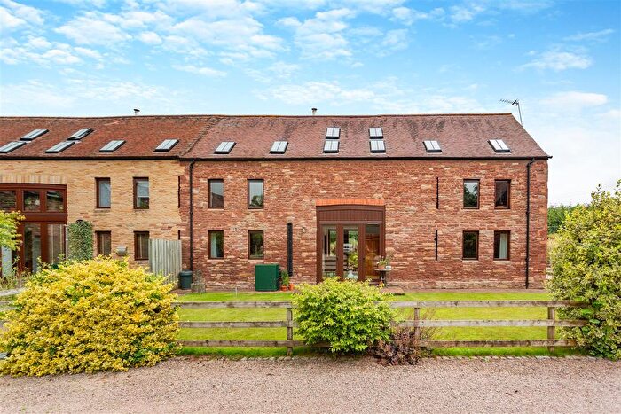 4 Bedroom Barn Conversion For Sale In Linton, Ross-On-Wye, HR9