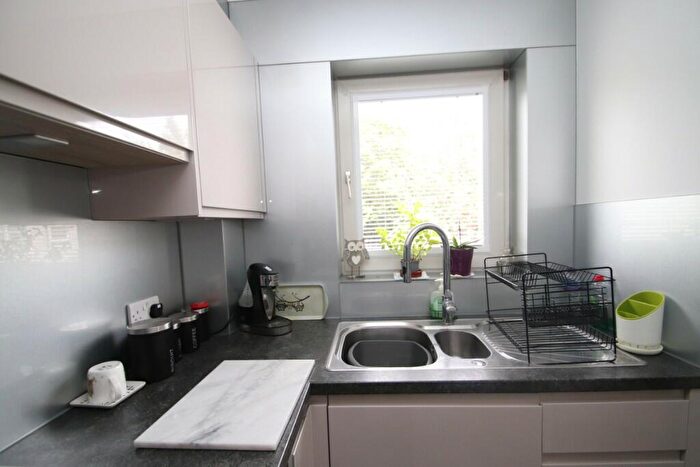 1 Bedroom Flat For Sale In Green Road, Portsmouth, Hampshire, PO5