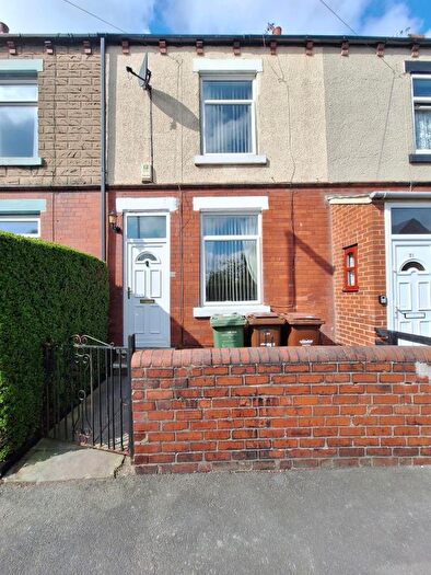 2 Bedroom Terraced House To Rent In Newton Hill, Wakefield, WF1