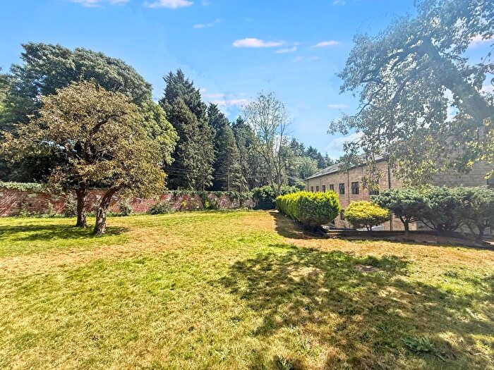 2 Bedroom Flat To Rent In Woodleigh Hall Mews, Rawdon, Leeds, West Yorkshire, LS19