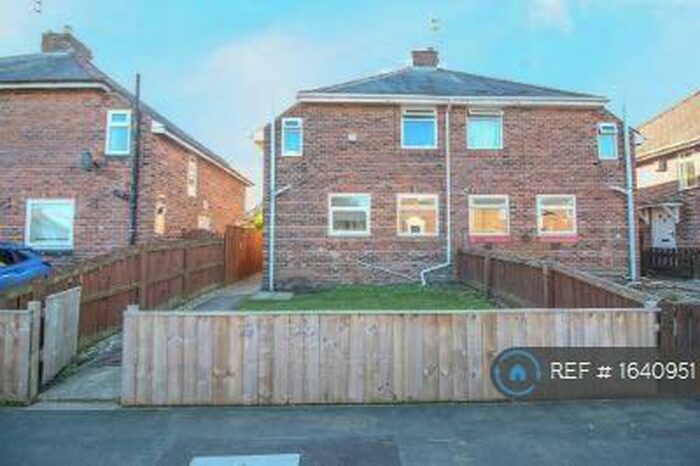 2 Bedroom Semi-Detached House To Rent In Kenton Crescent, Newcastle Upon Tyne, NE3