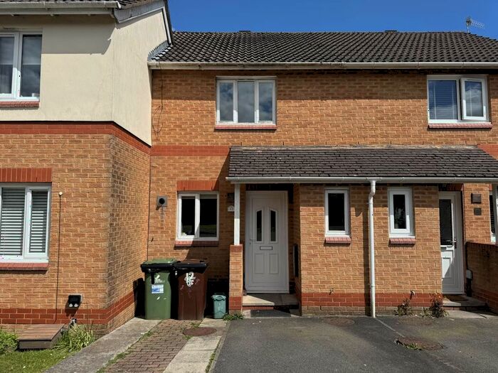 2 Bedroom Property To Rent In St. Rhidian Close, Pontllanfraith, Blackwood, NP12