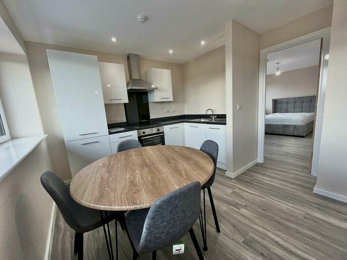 1 Bedroom Apartment To Rent In Northwood House, M5