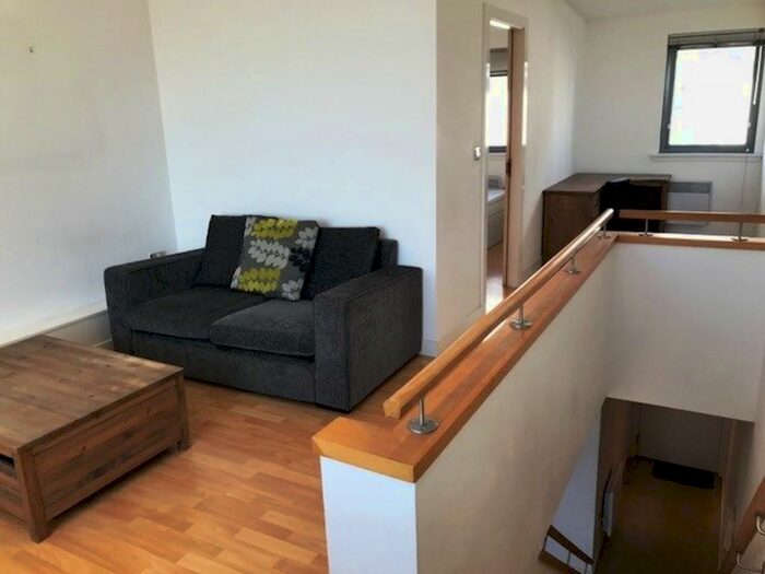 2 Bedroom Apartment To Rent In The Sorting House, Newton Street, M1