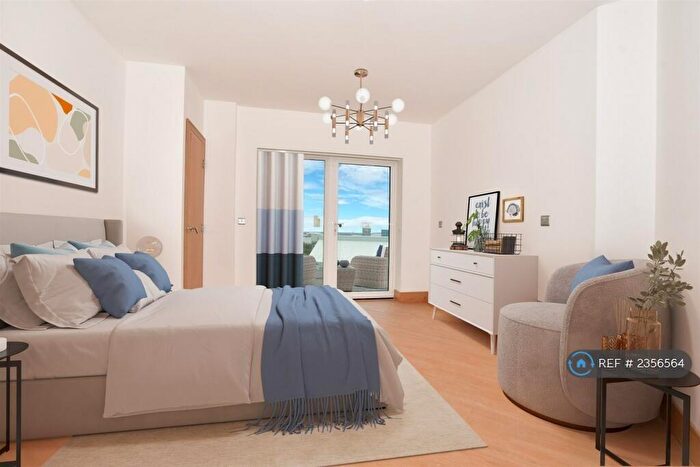 1 Bedroom Flat To Rent In Estuary View Apartments, Northfleet, DA11