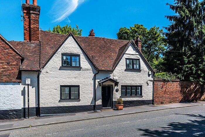 2 Bedroom Semi-Detached House For Sale In Amherst Hill, Sevenoaks, Kent, TN13