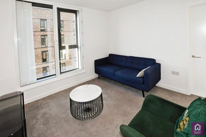 2 Bedroom Flat To Rent In Old Trafford, Wharf End, Trafford Park, Manchester, M17