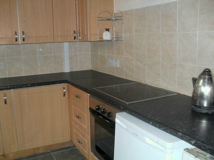 4 Bedroom End Of Terrace House To Rent In Brookhouse Street, Ashton-on-Ribble, Preston, Lancashire, PR2