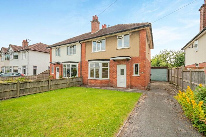 3 Bedroom Semi Detached House For Sale In St. Helens Road, Harrogate, HG2