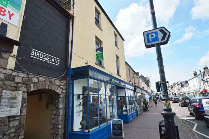 2 Bedroom Apartment To Rent In Flat, High Street, Cowbridge, CF71